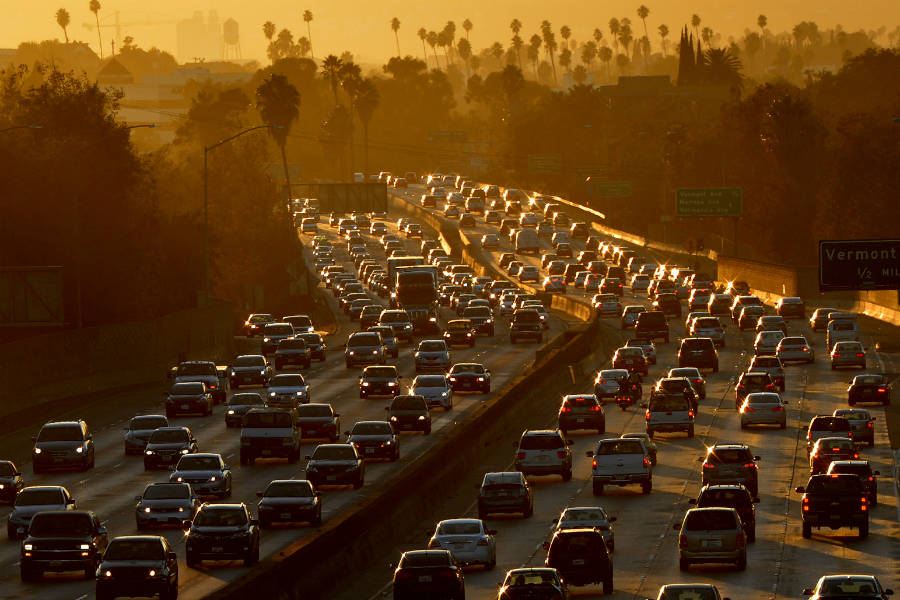 california101freewaycarmileageefficiency_markralstonafpgetty